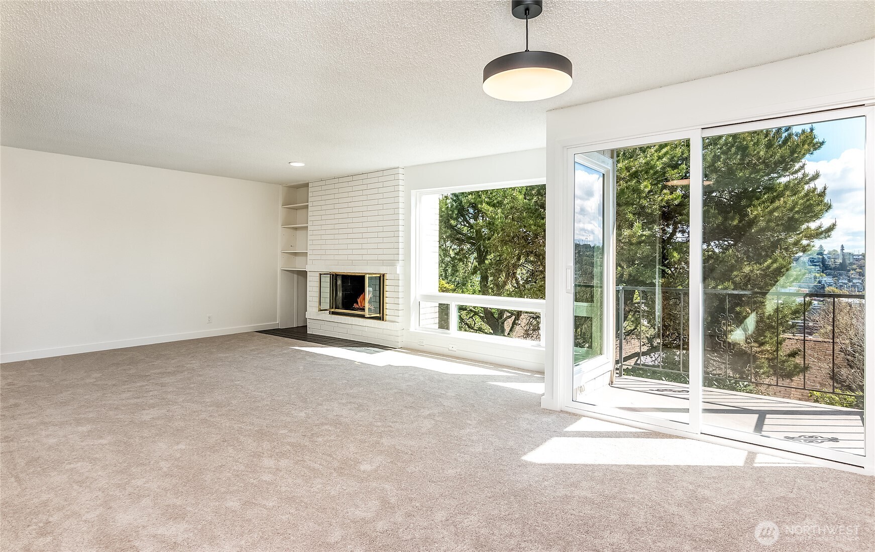 3424 25th Avenue W #201, Seattle, WA 98199