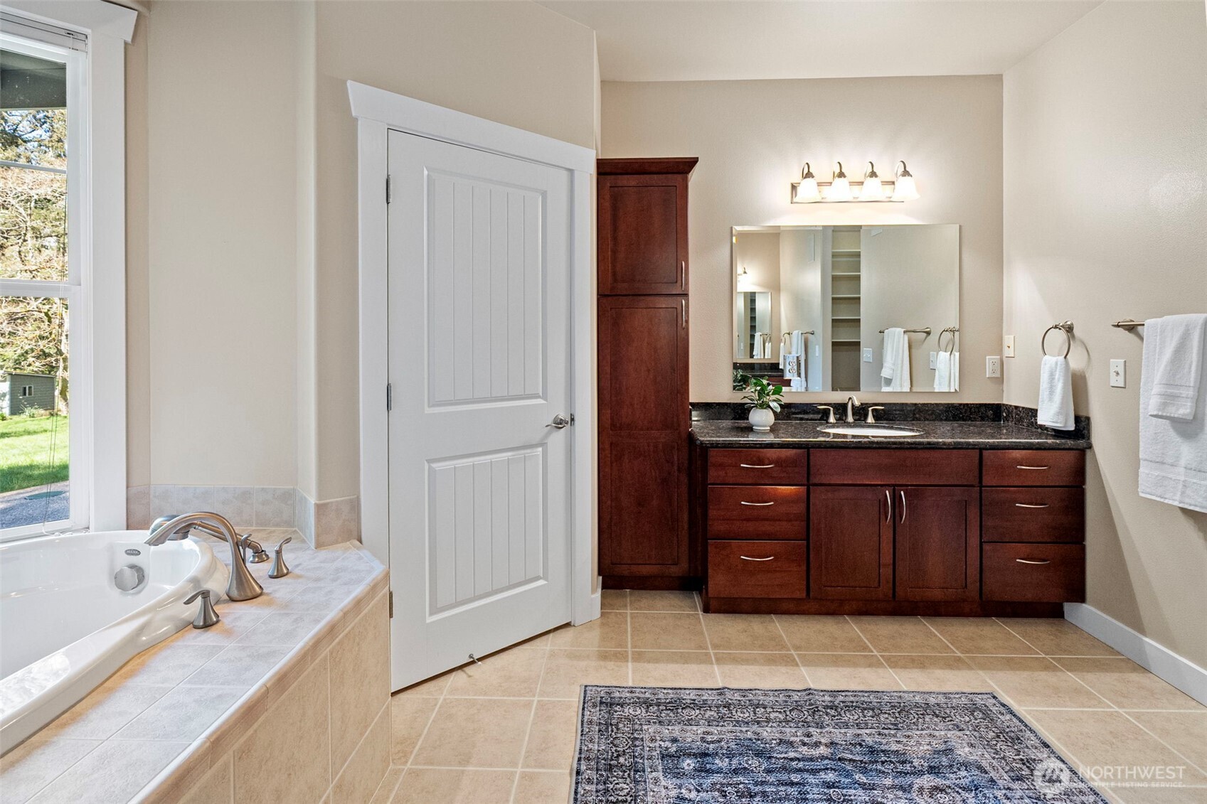 15325 Peacock Hill Avenue NW, Gig Harbor, WA 98332
