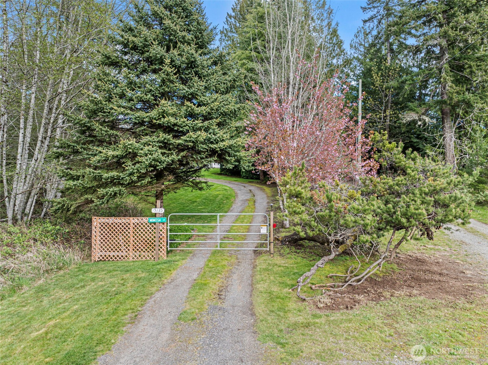15325 Peacock Hill Avenue NW, Gig Harbor, WA 98332