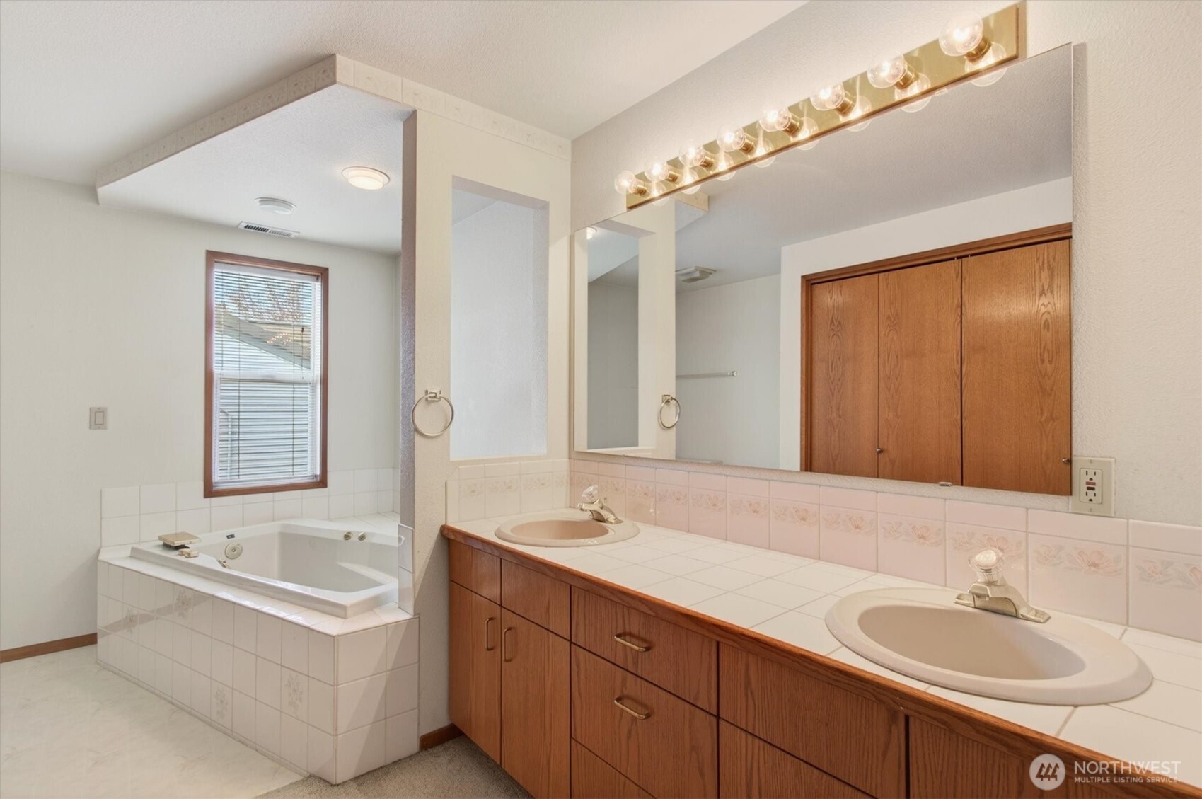 15917 NE Union Road #89, Ridgefield, WA 98642