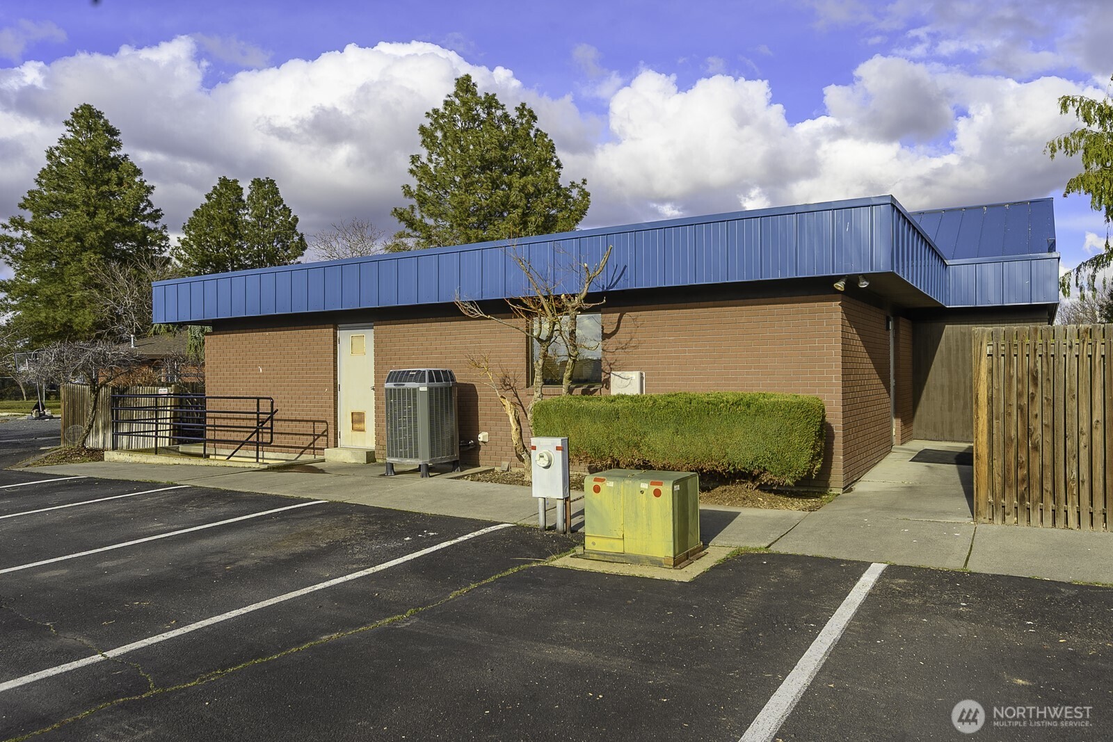 1336 E Hunter Place , Moses Lake, WA 98837