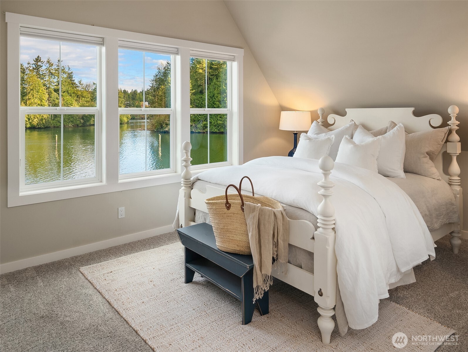 220 Anchor Lane , Port Ludlow, WA 98365
