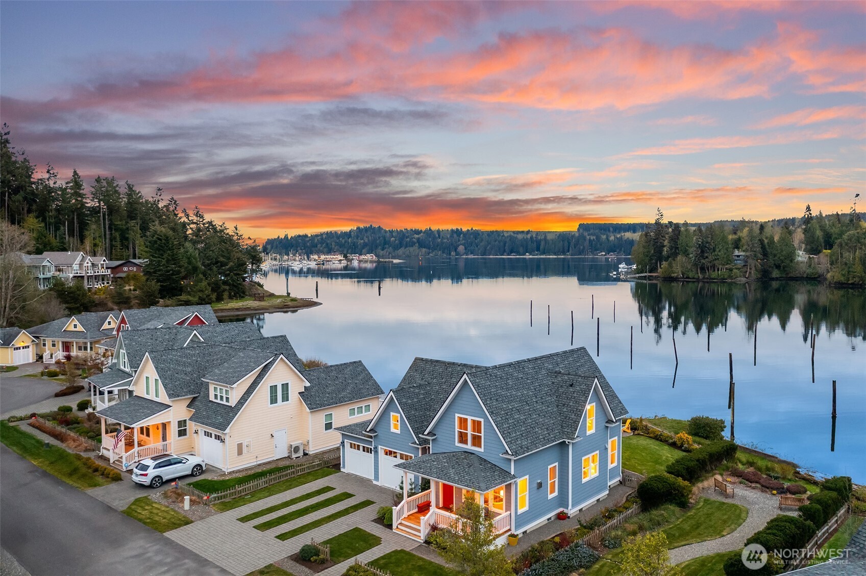 220 Anchor Lane , Port Ludlow, WA 98365