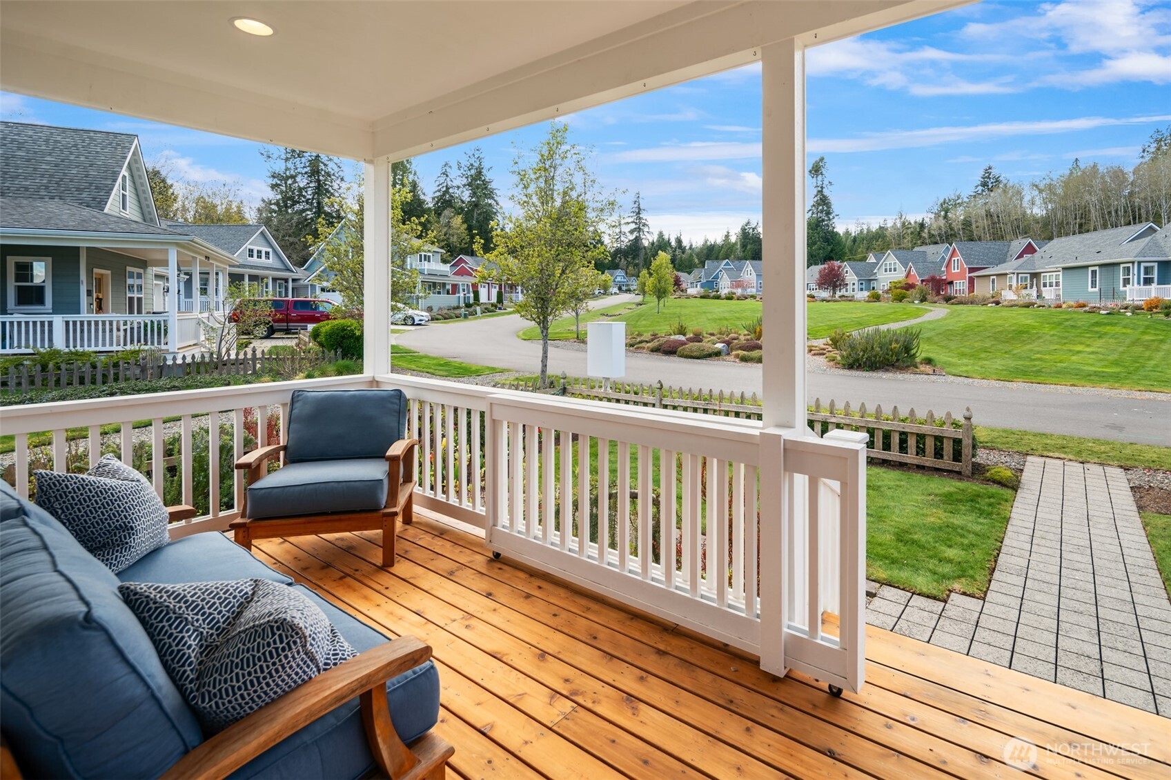220 Anchor Lane , Port Ludlow, WA 98365