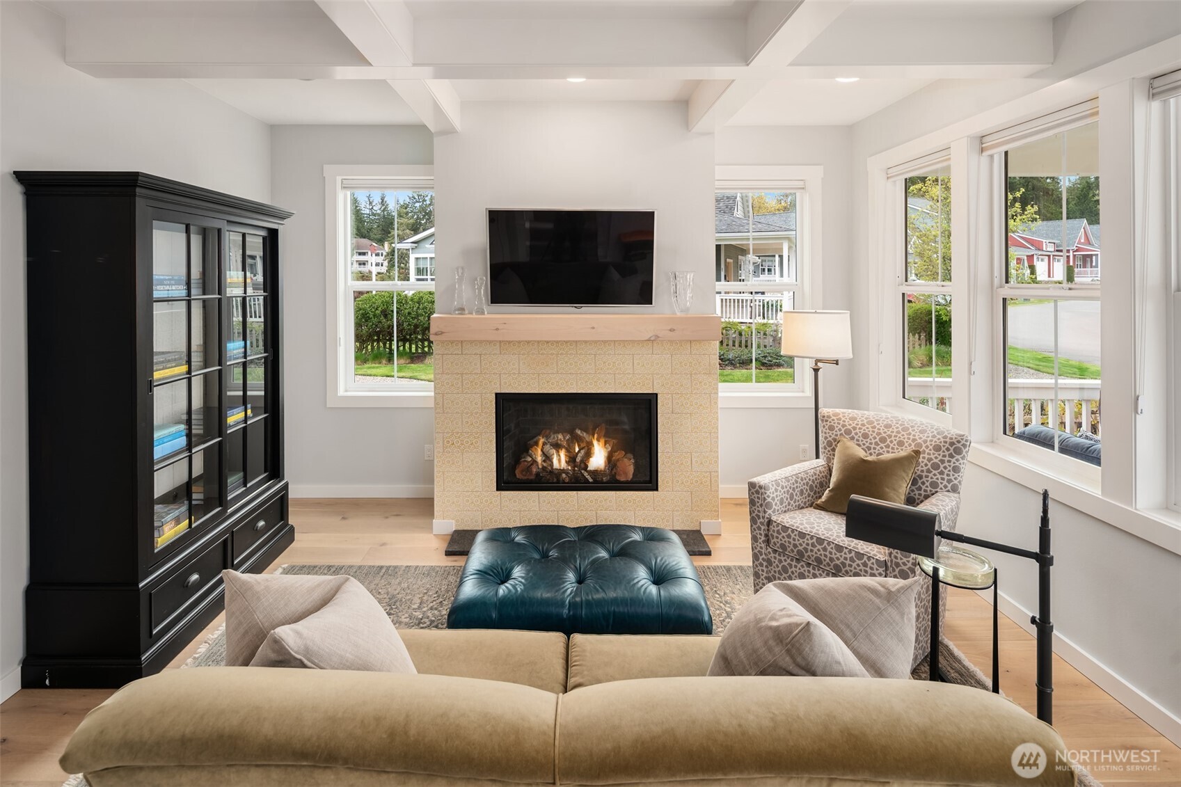 220 Anchor Lane , Port Ludlow, WA 98365
