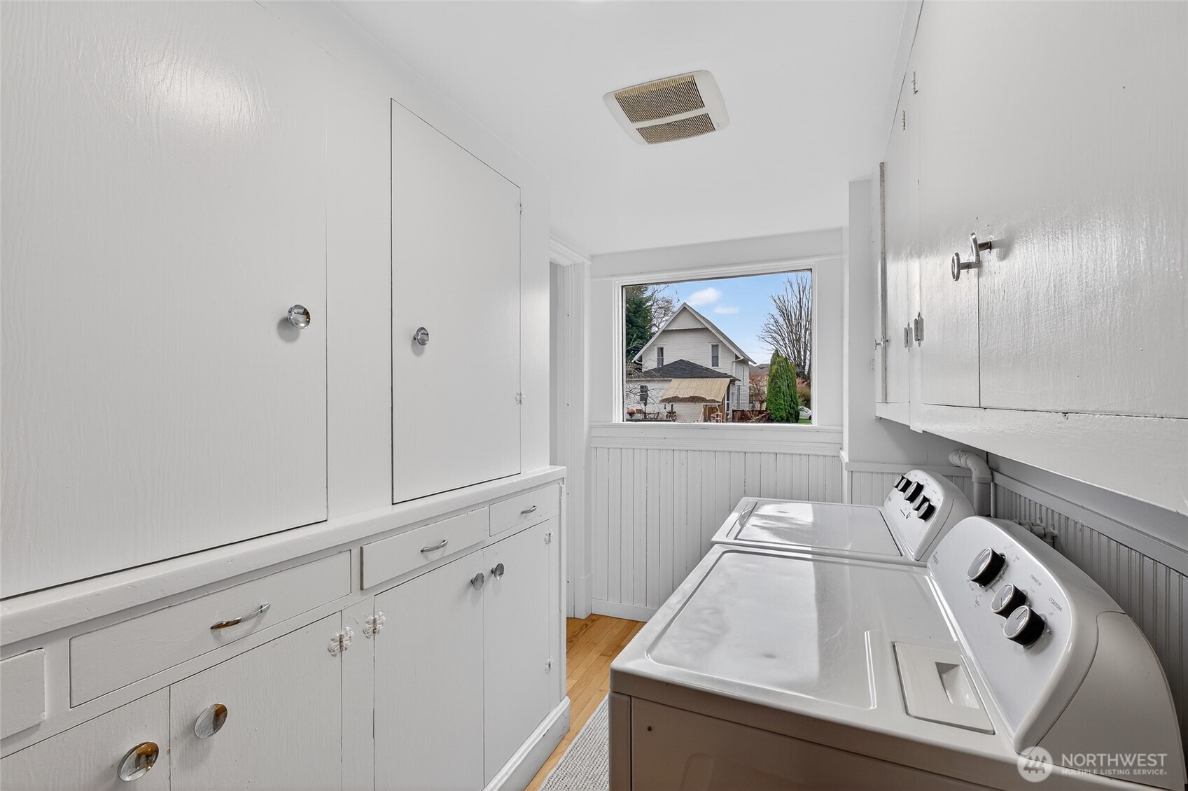 1800 J Street , Bellingham, WA 98225