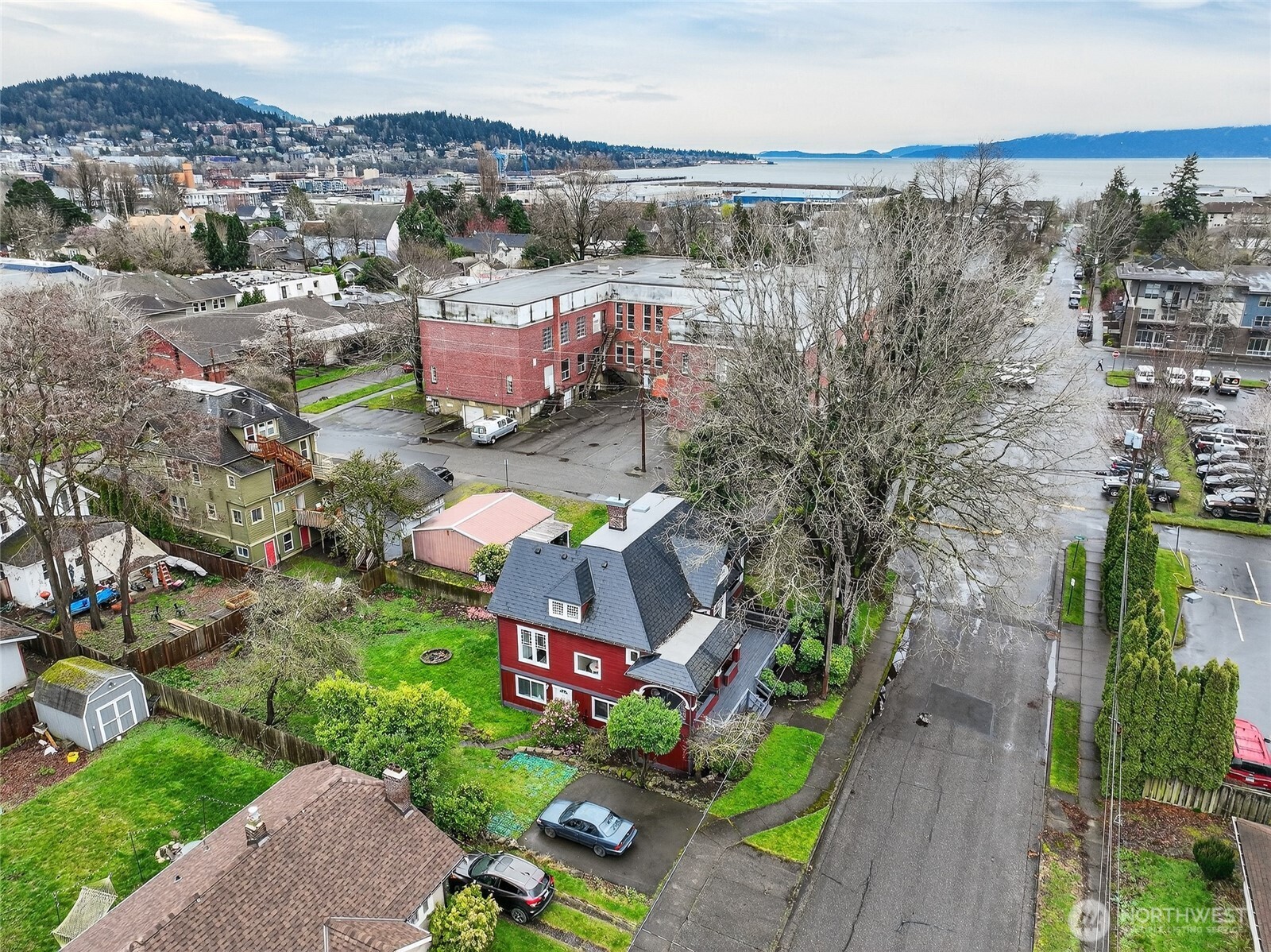1800 J Street , Bellingham, WA 98225