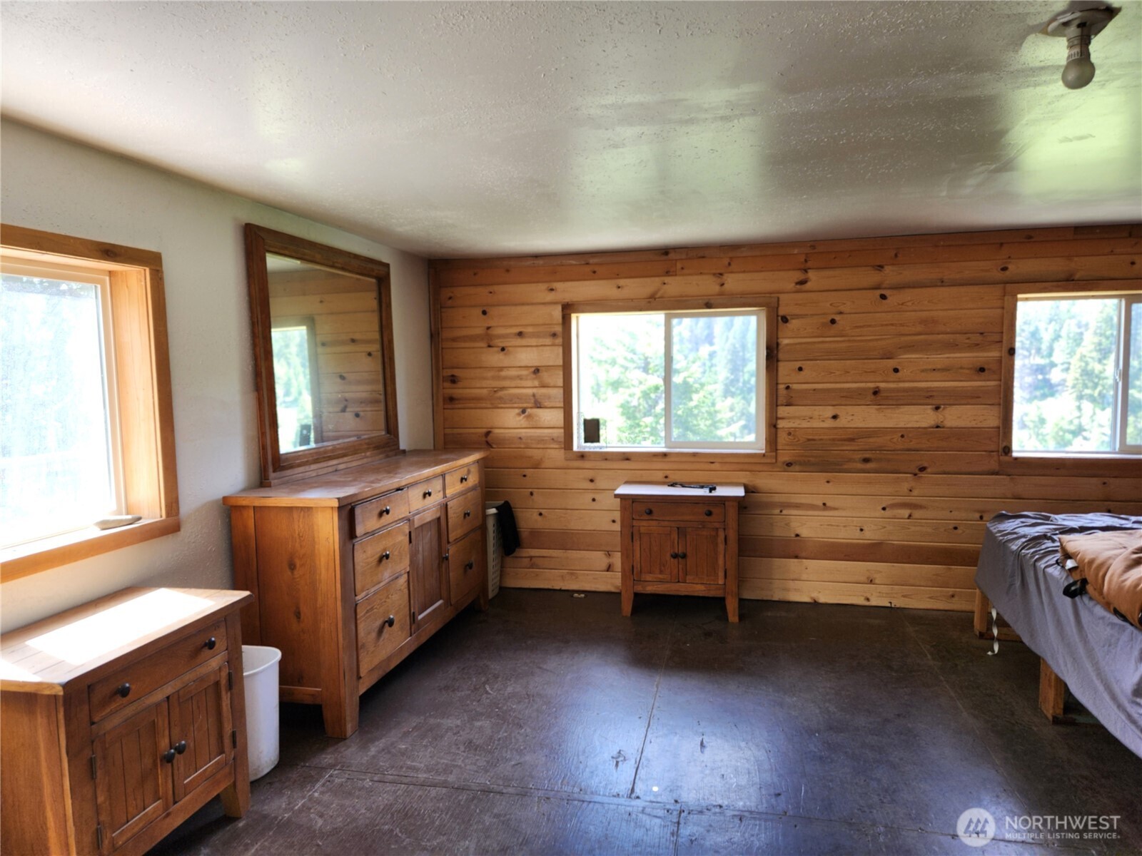 363 Sheridan Road , Republic, WA 99166
