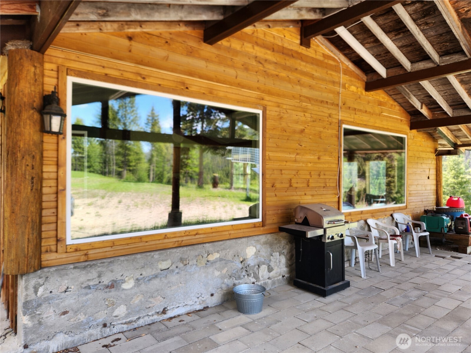363 Sheridan Road , Republic, WA 99166