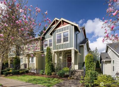 2381 25th Avenue NE, Issaquah, WA 98029 - Photo 1