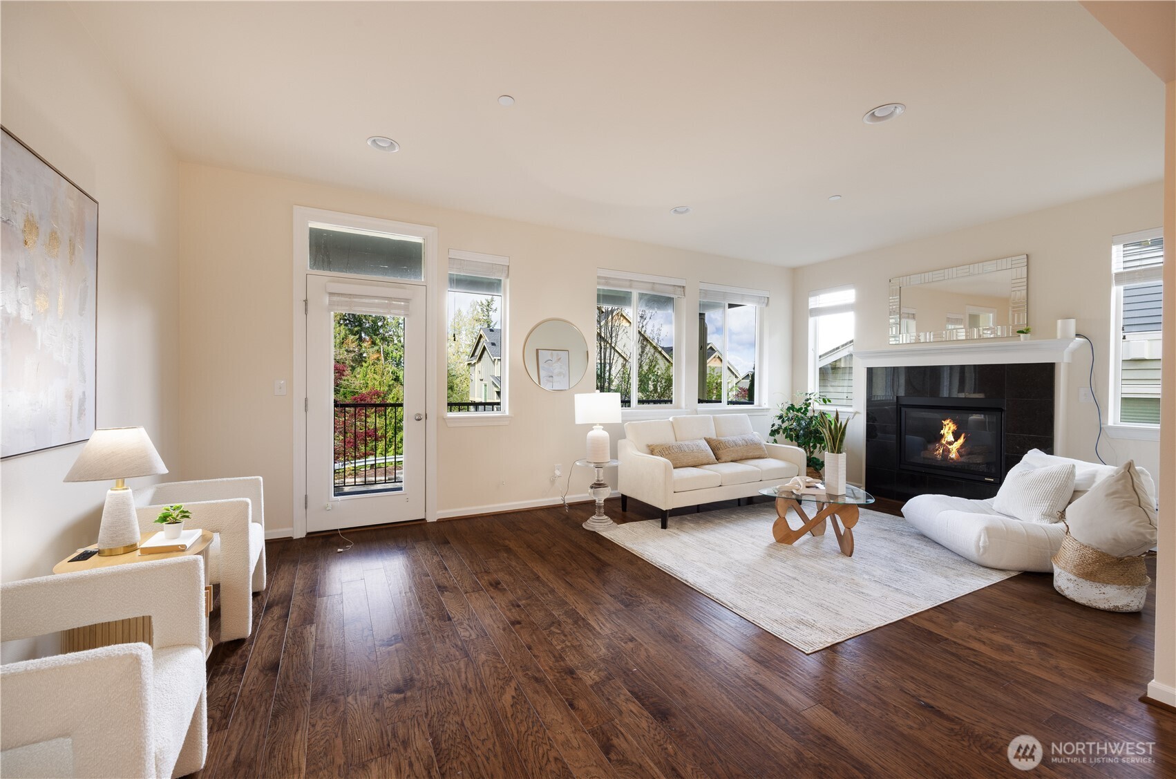 2381 25th Avenue NE, Issaquah, WA 98029