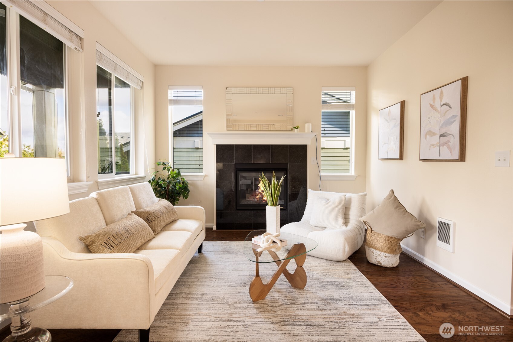 2381 25th Avenue NE, Issaquah, WA 98029