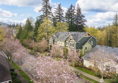 2381 25th Avenue NE, Issaquah, WA 98029 - Photo 2