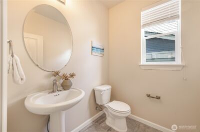 2381 25th Avenue NE, Issaquah, WA 98029 - Photo 28
