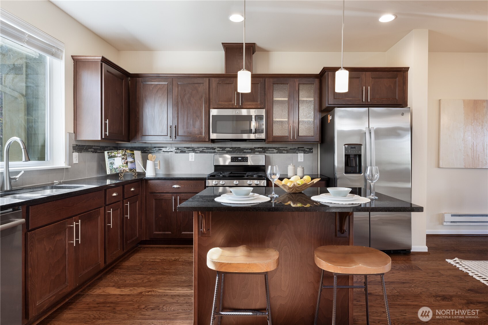 2381 25th Avenue NE, Issaquah, WA 98029