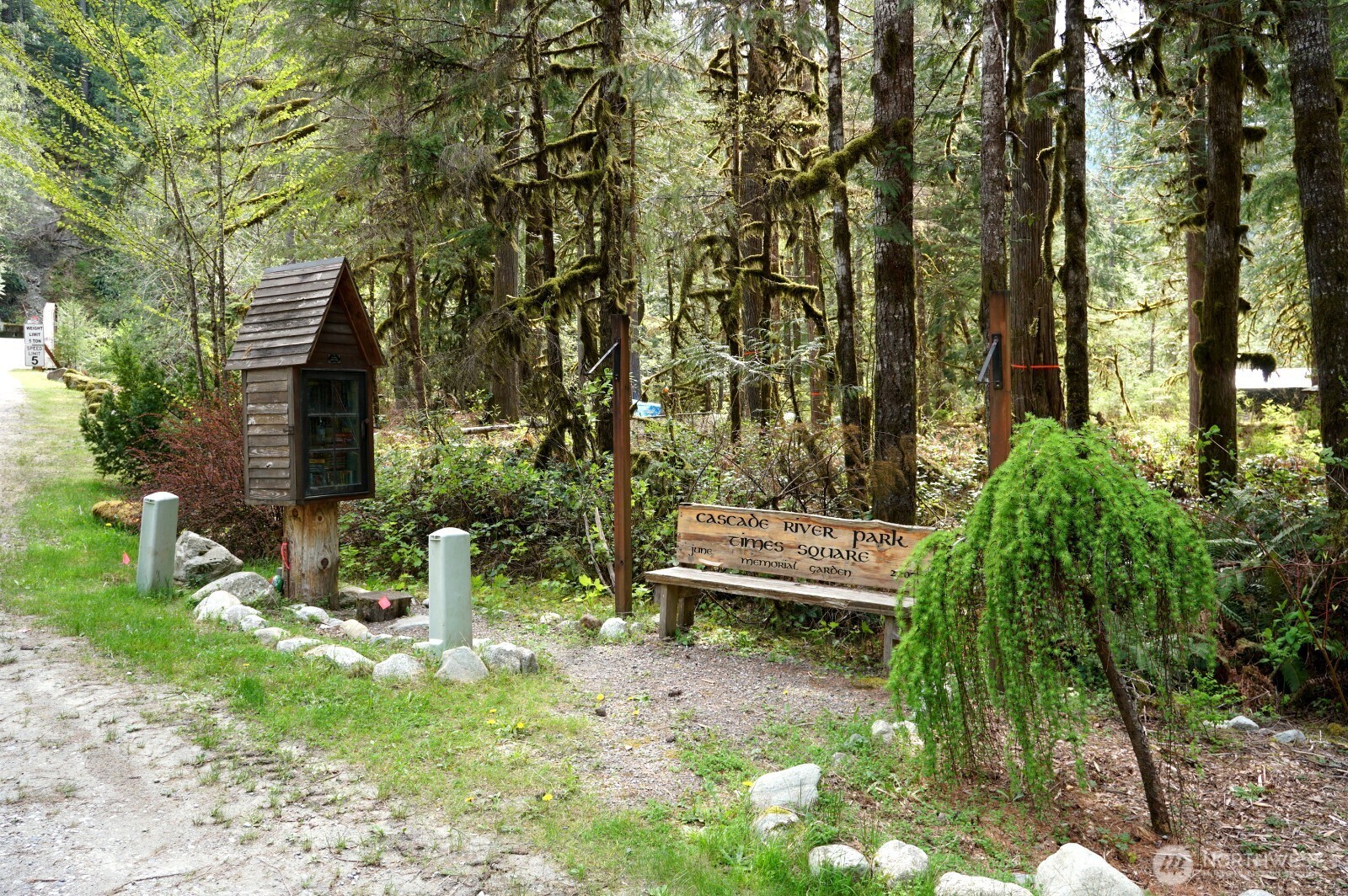 8480 South Cascade Drive , Marblemount, WA 98267