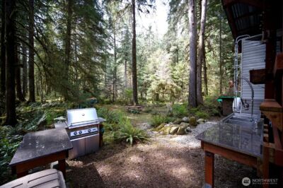 8480 South Cascade Drive , Marblemount, WA 98267 - Photo 5