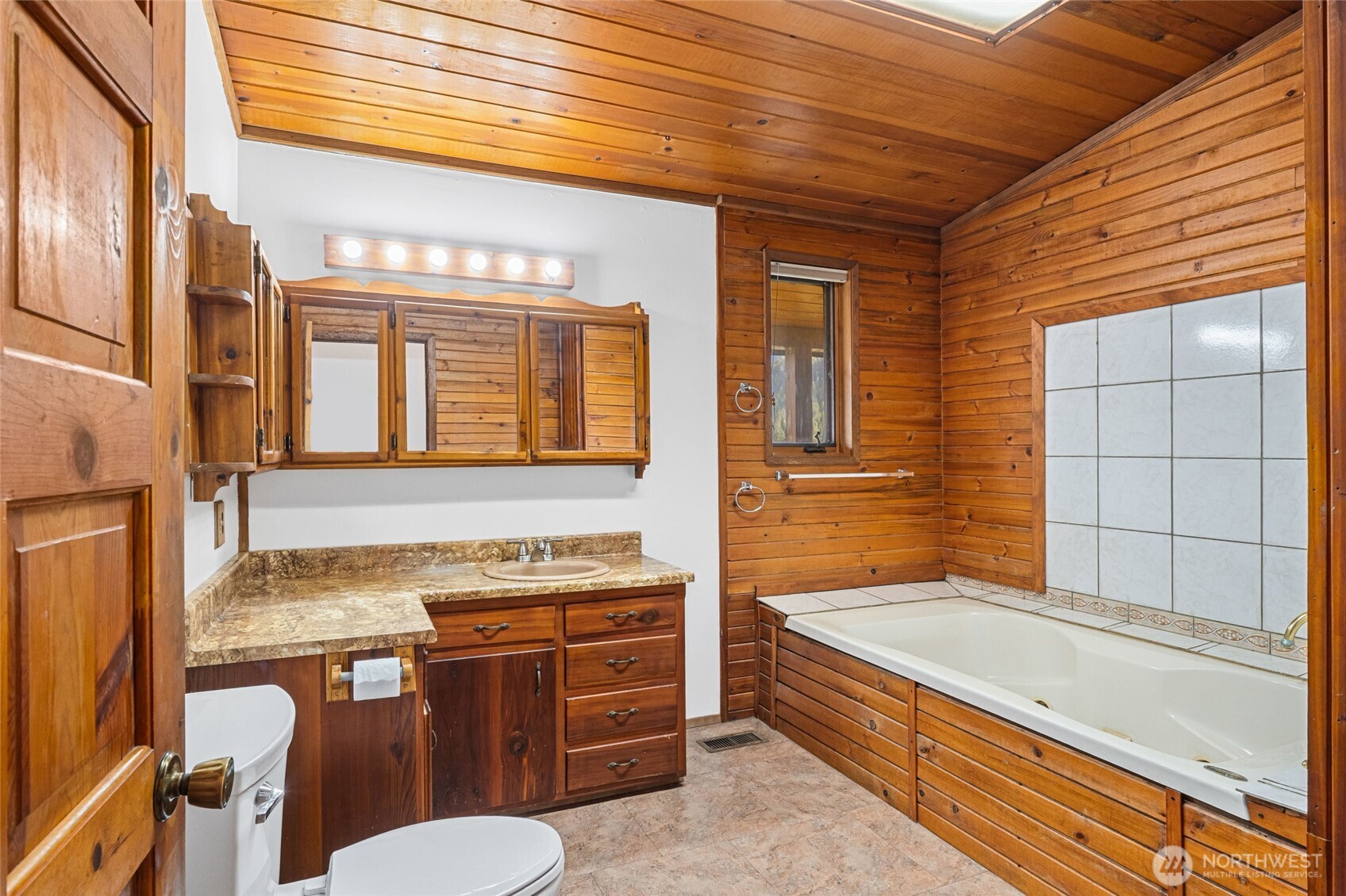3617 Deep Lake Boundary Road , Colville, WA 99114
