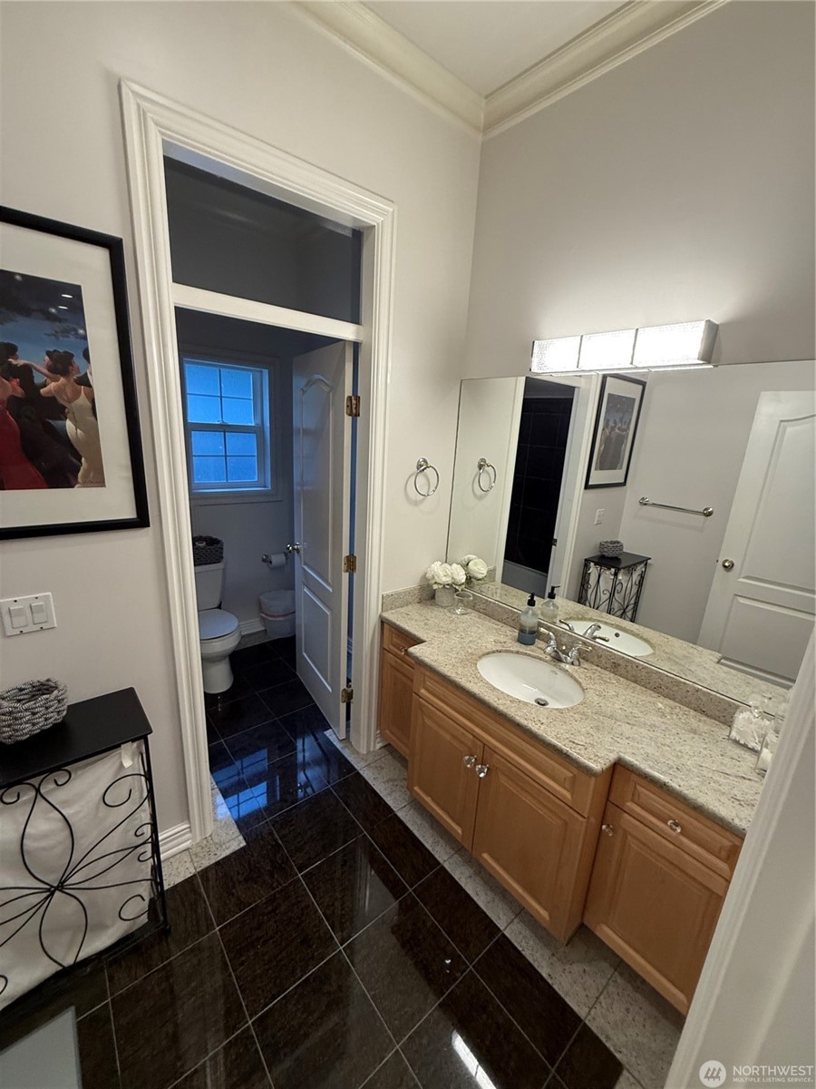 17316 SE 60th Street #B, Bellevue, WA 98006