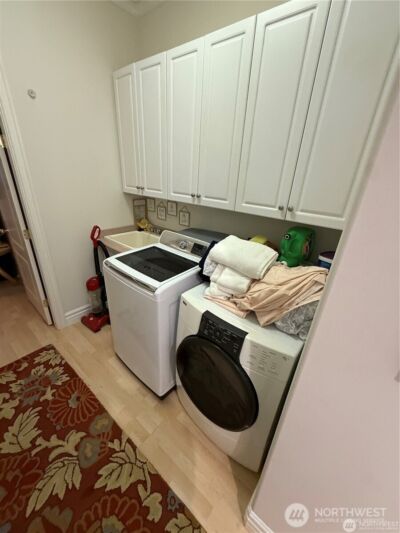 17316 SE 60th Street #B, Bellevue, WA 98006 - Photo 9