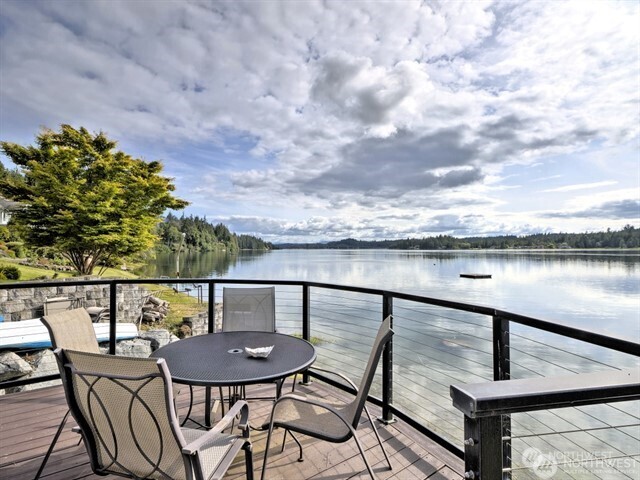 382 E Bergeson Road , Shelton, WA 98584