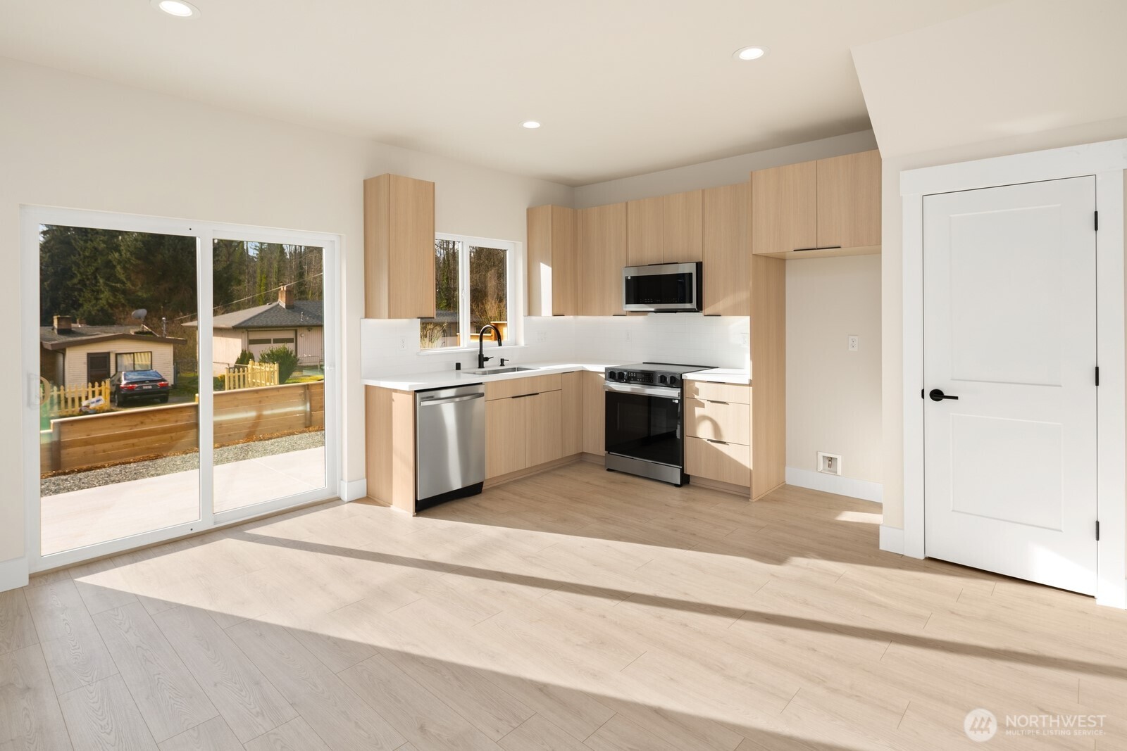 908 S 138th Street , Burien, WA 98168