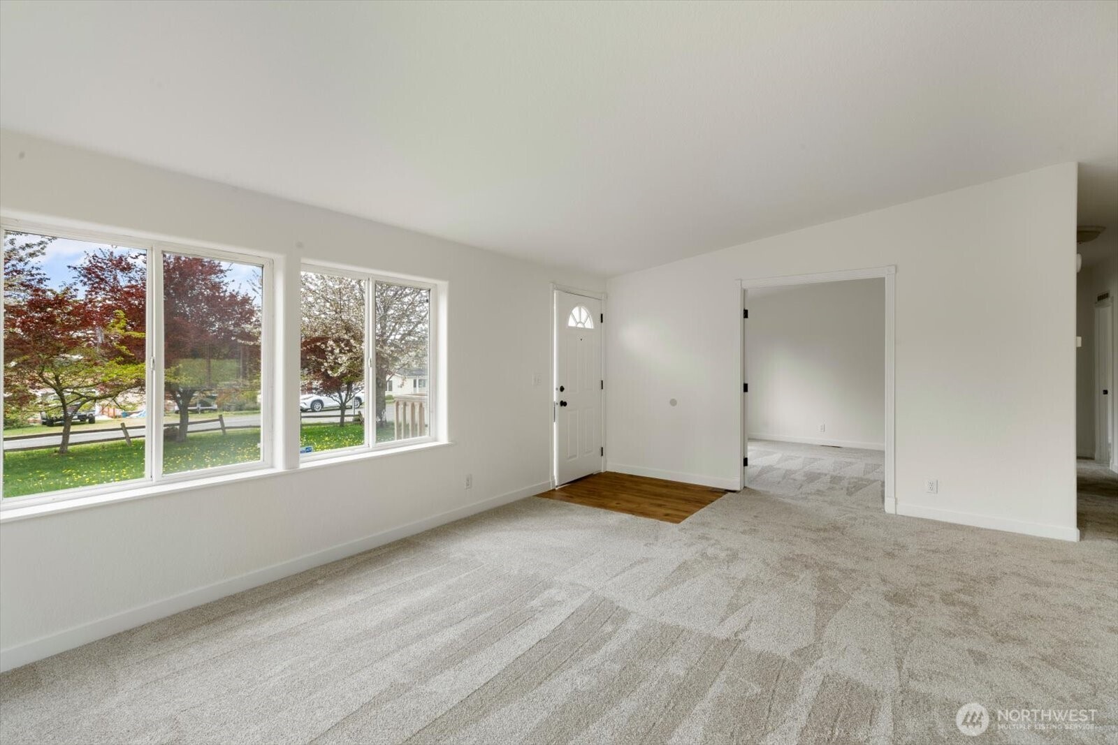 954 Shawn Avenue , Oak Harbor, WA 98277