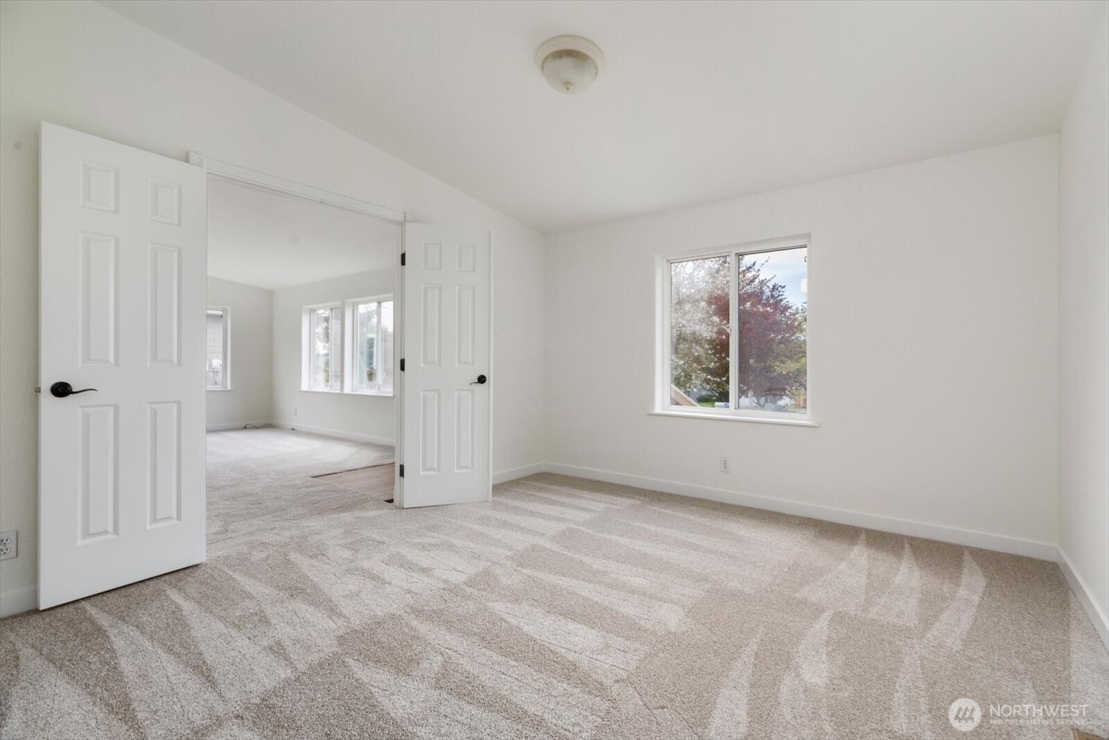 954 Shawn Avenue , Oak Harbor, WA 98277