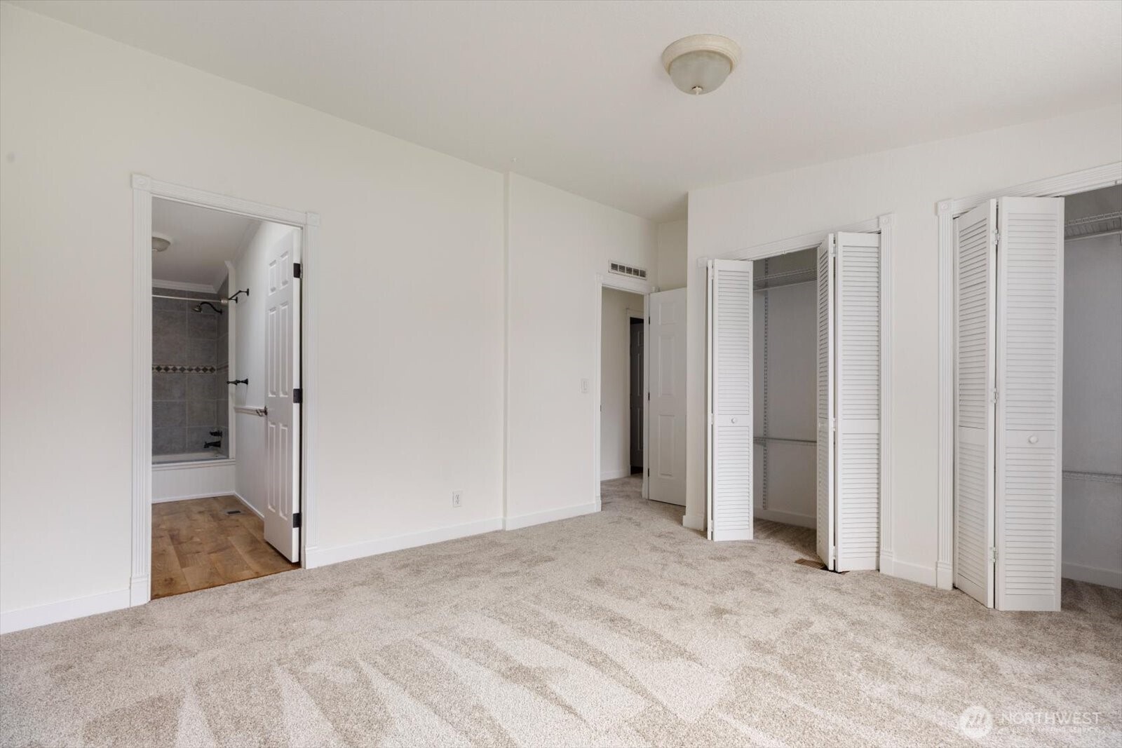 954 Shawn Avenue , Oak Harbor, WA 98277