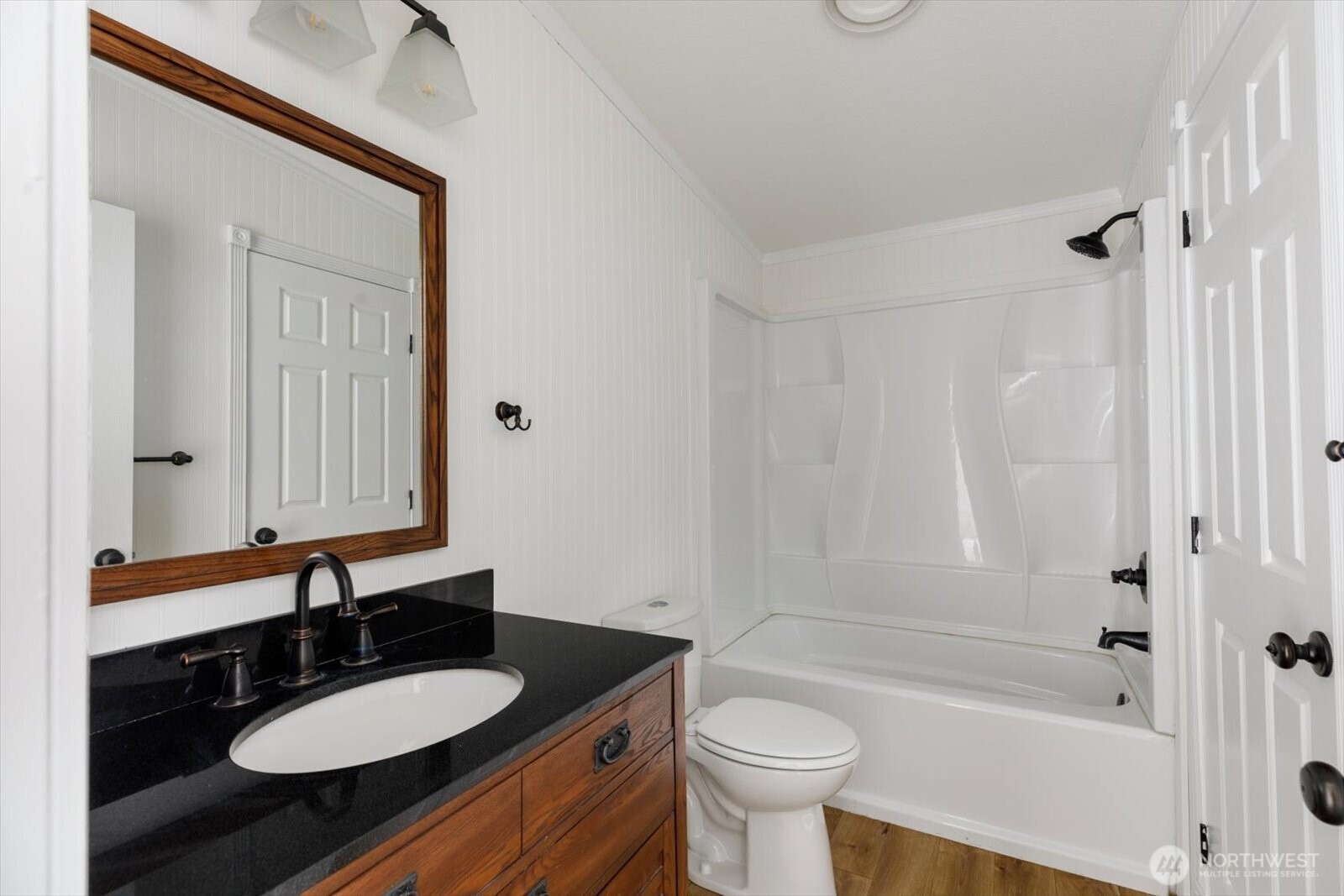 954 Shawn Avenue , Oak Harbor, WA 98277