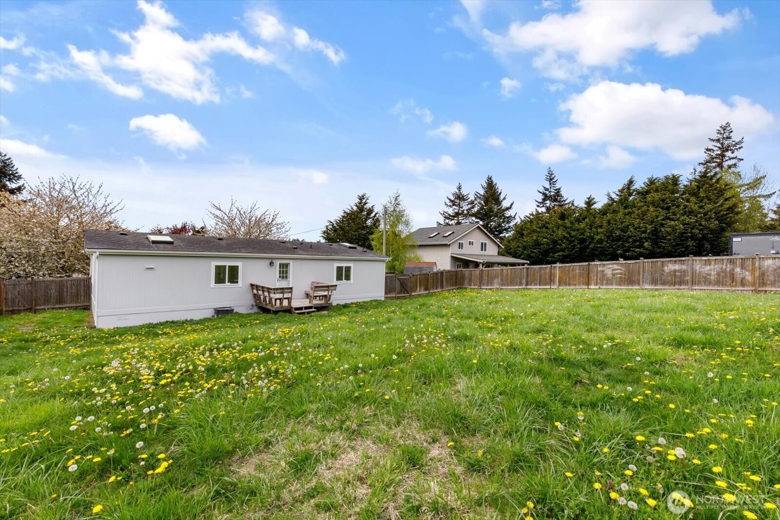 954 Shawn Avenue , Oak Harbor, WA 98277
