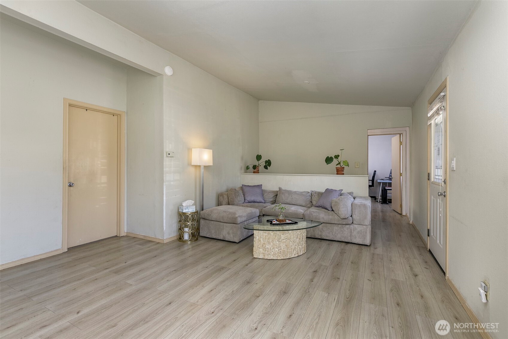 11122 59th Avenue S, Seattle, WA 98178