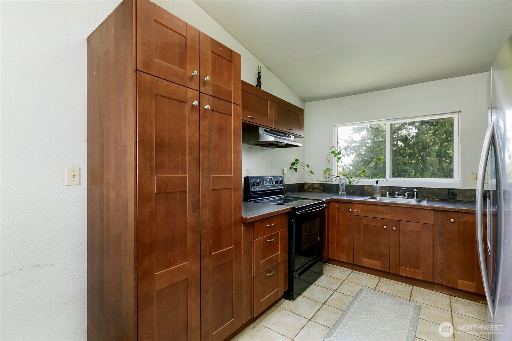 11122 59th Avenue S, Seattle, WA 98178
