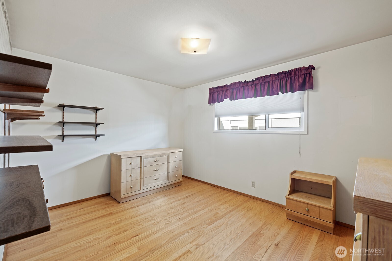 8236 120th Avenue NE, Kirkland, WA 98033
