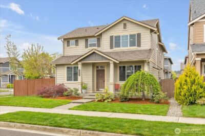1008 31st Street NW, Puyallup, WA 98371 - Photo 1