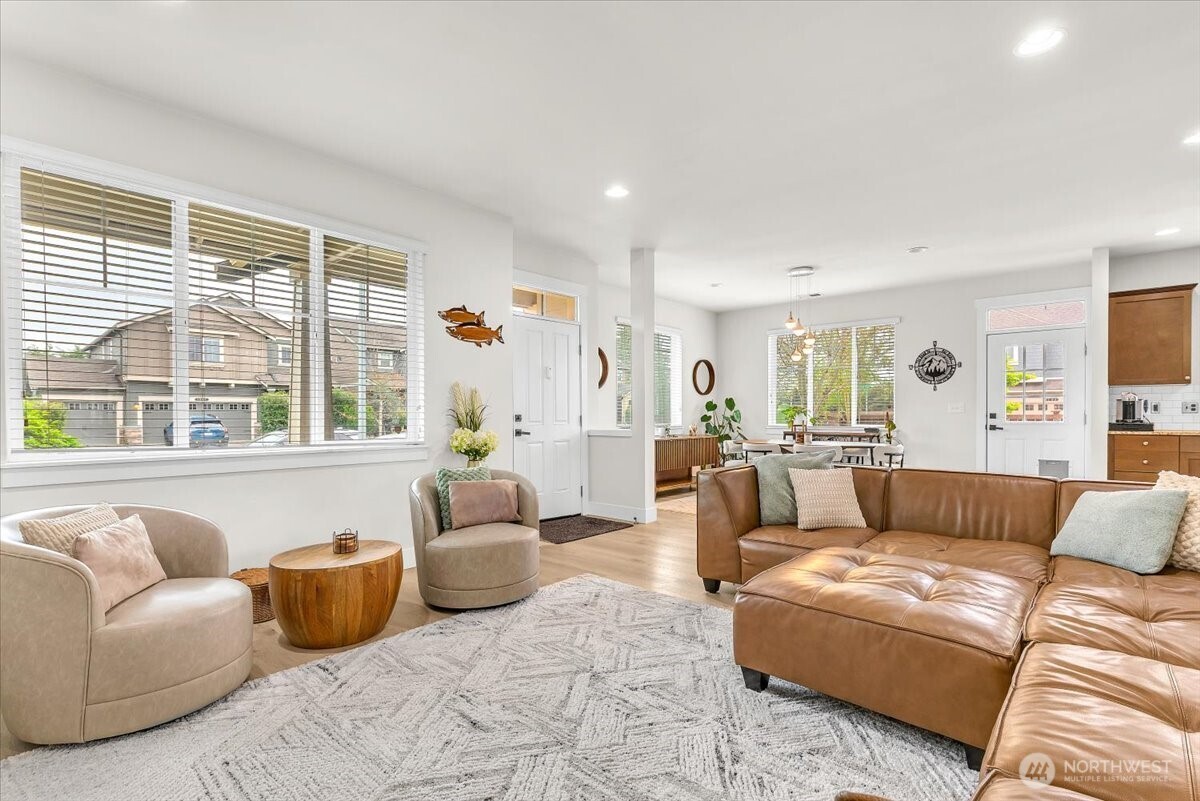 1008 31st Street NW, Puyallup, WA 98371