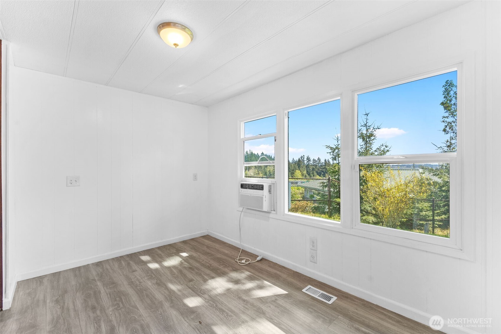 2419 Jahn Avenue NW #14, Gig Harbor, WA 98335
