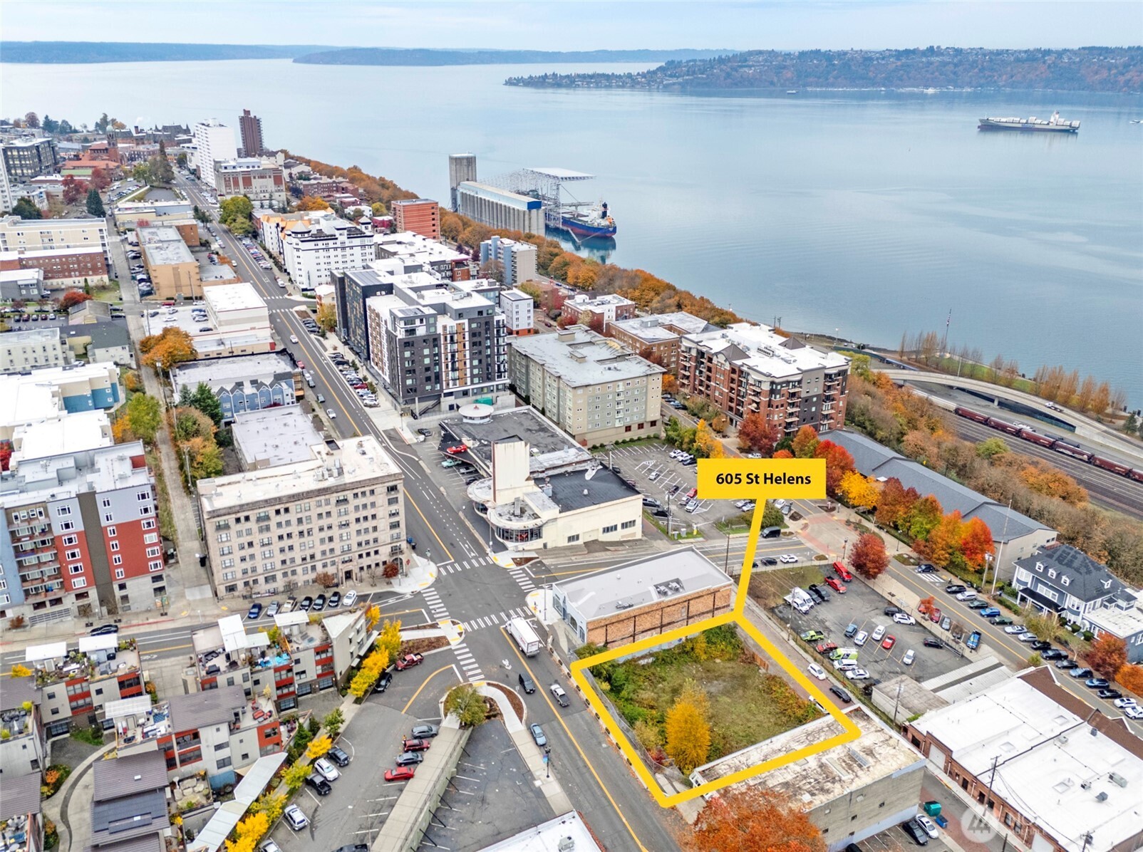 605 St Helens Avenue , Tacoma, WA 98402