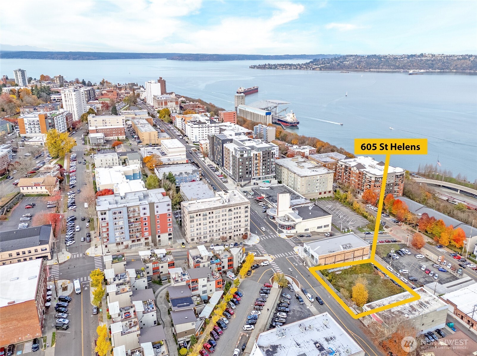 605 St Helens Avenue , Tacoma, WA 98402