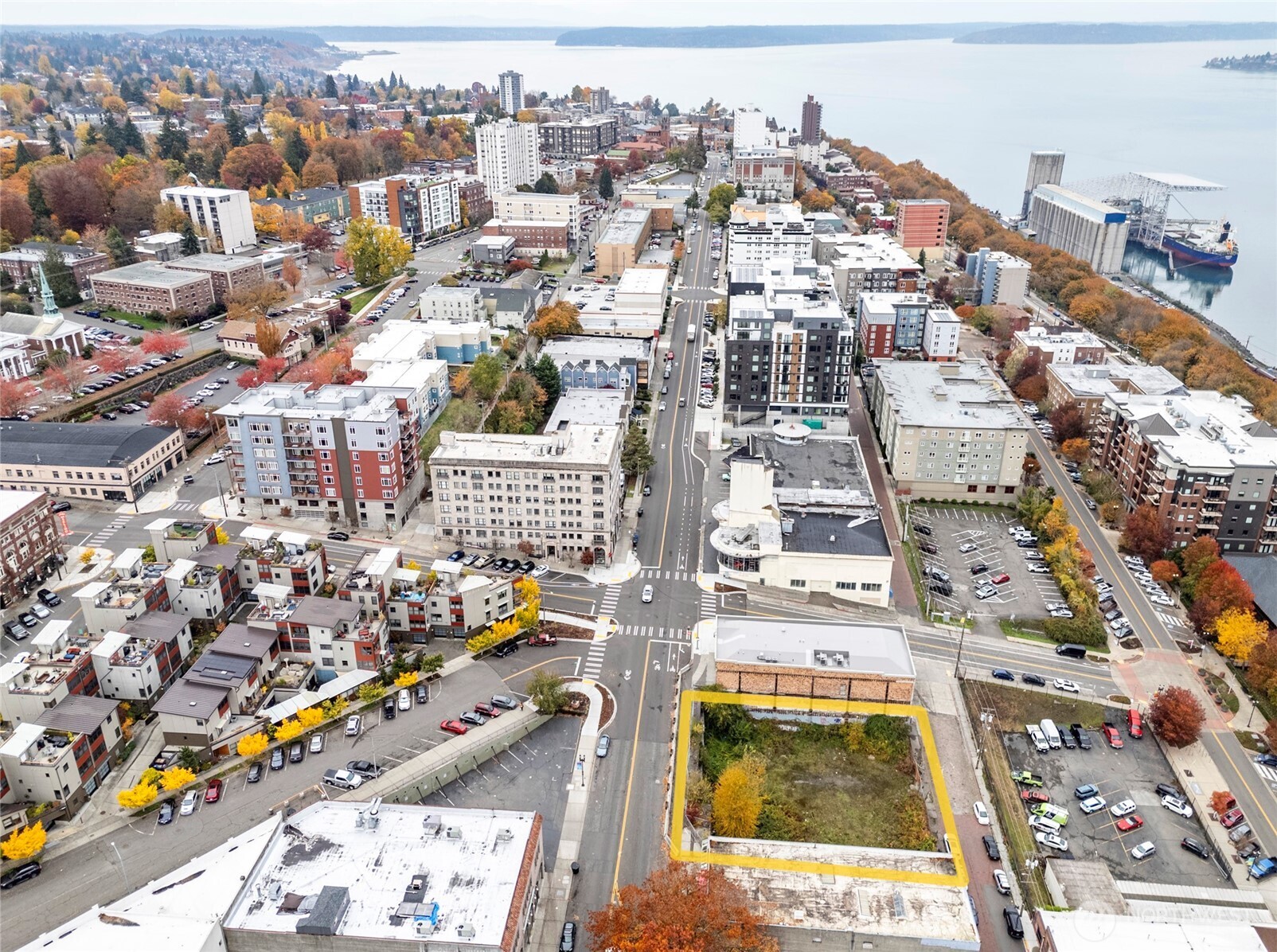 605 St Helens Avenue , Tacoma, WA 98402