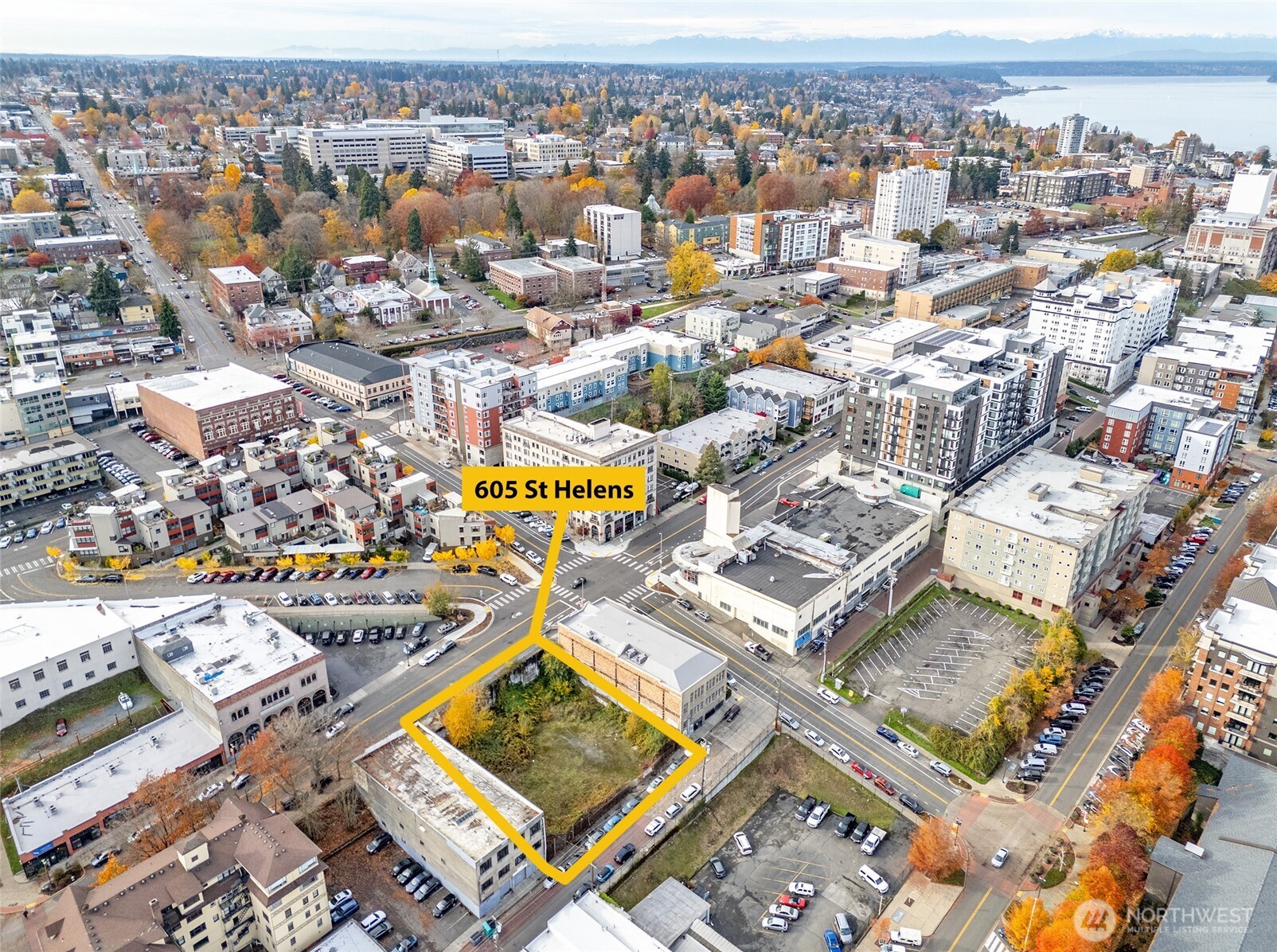 605 St Helens Avenue , Tacoma, WA 98402