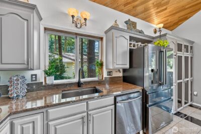 2851 E Mason Lake Drive E, Grapeview, WA 98546 - Photo 11