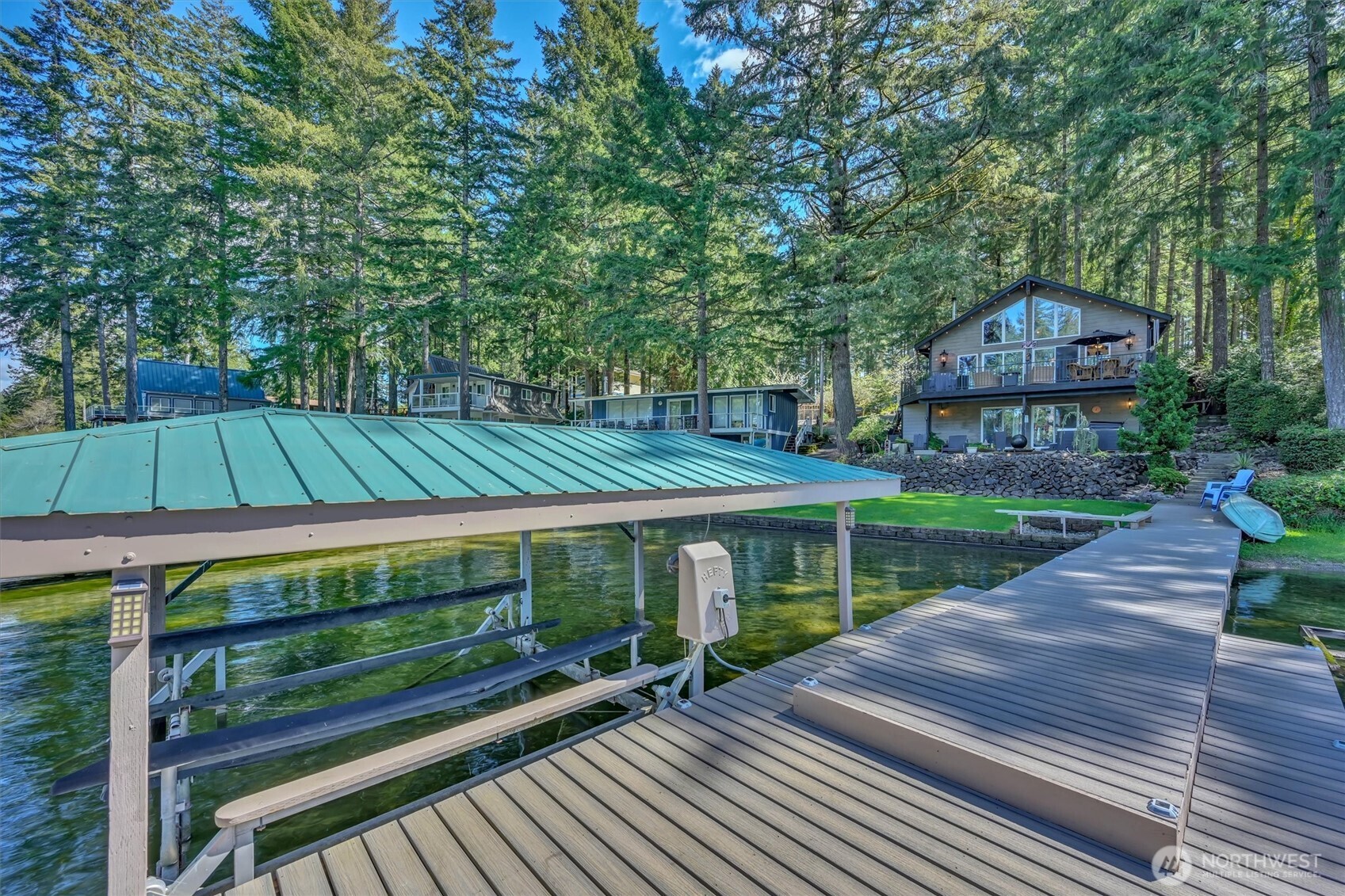2851 E Mason Lake Drive E, Grapeview, WA 98546