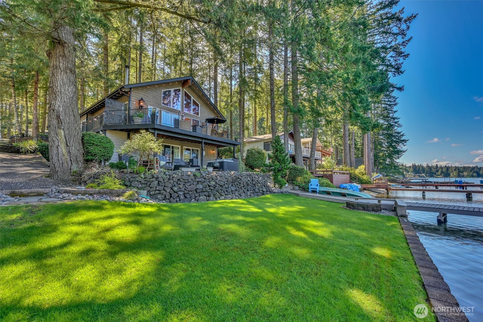 2851 E Mason Lake Drive E, Grapeview, WA 98546