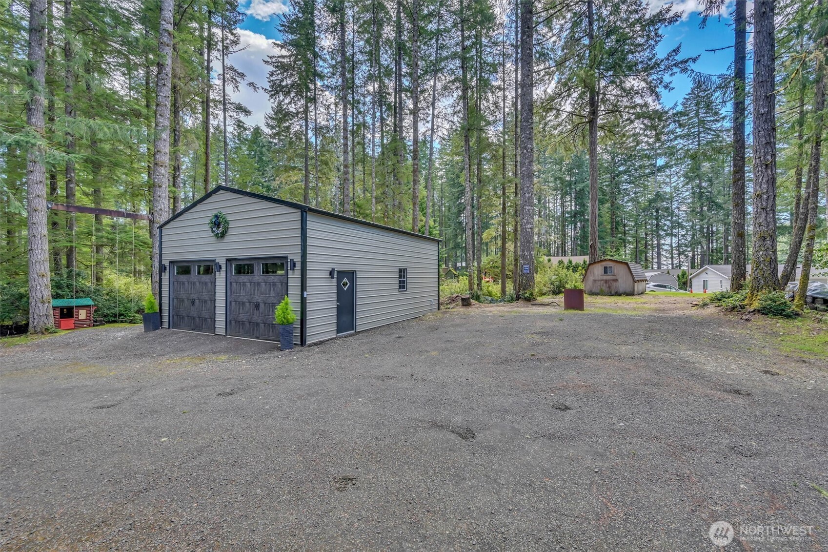 2851 E Mason Lake Drive E, Grapeview, WA 98546