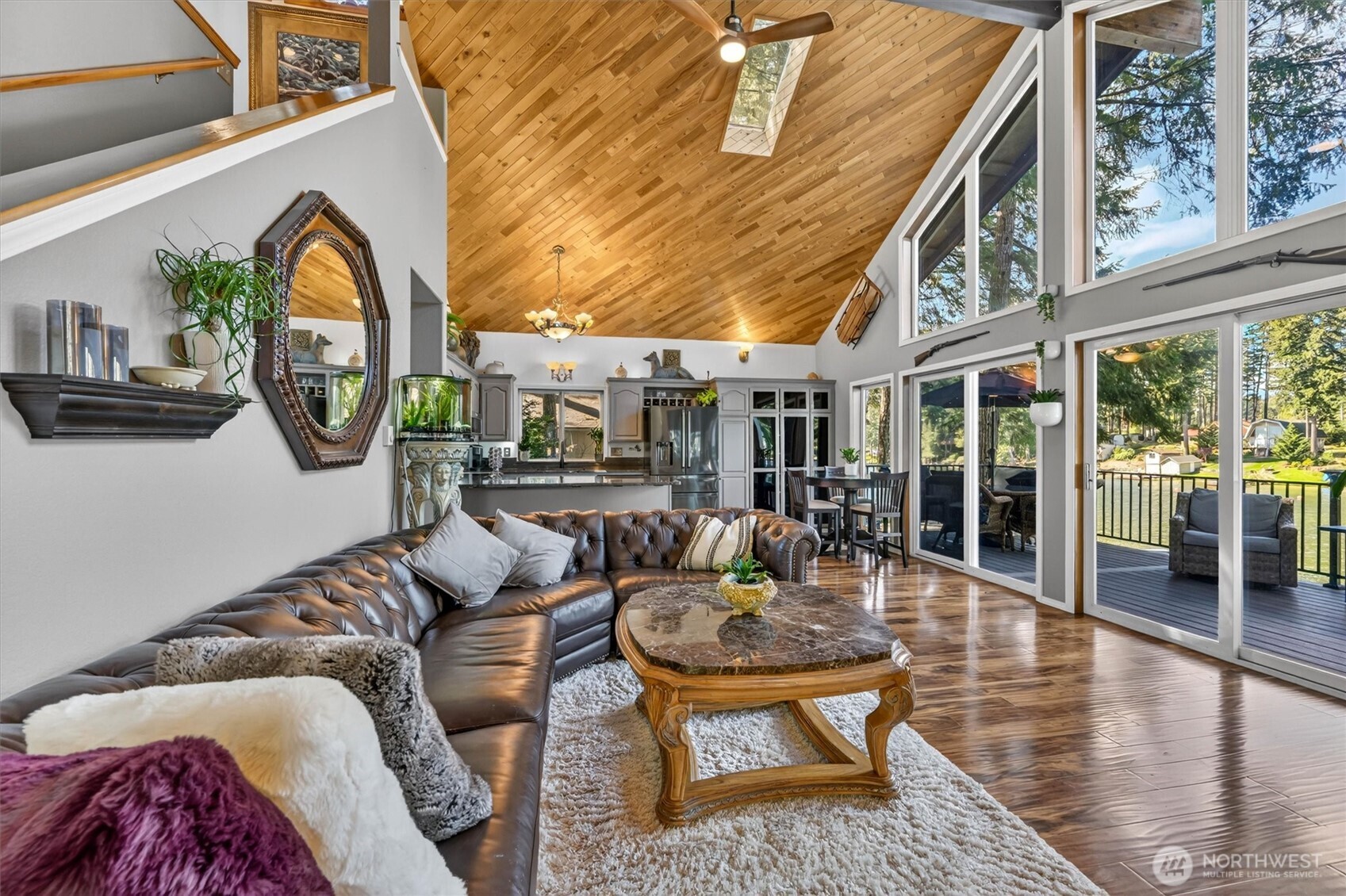2851 E Mason Lake Drive E, Grapeview, WA 98546