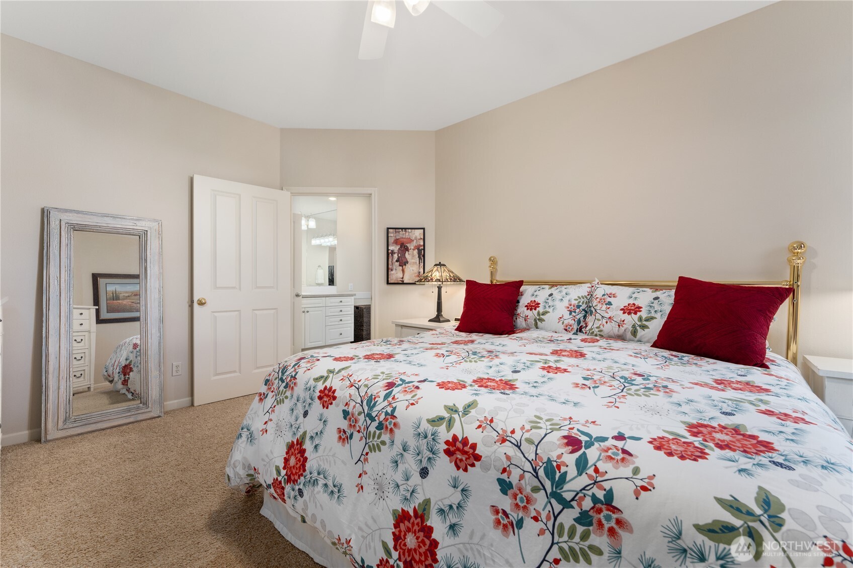 1494 Eastmont #56, East Wenatchee, WA 98802