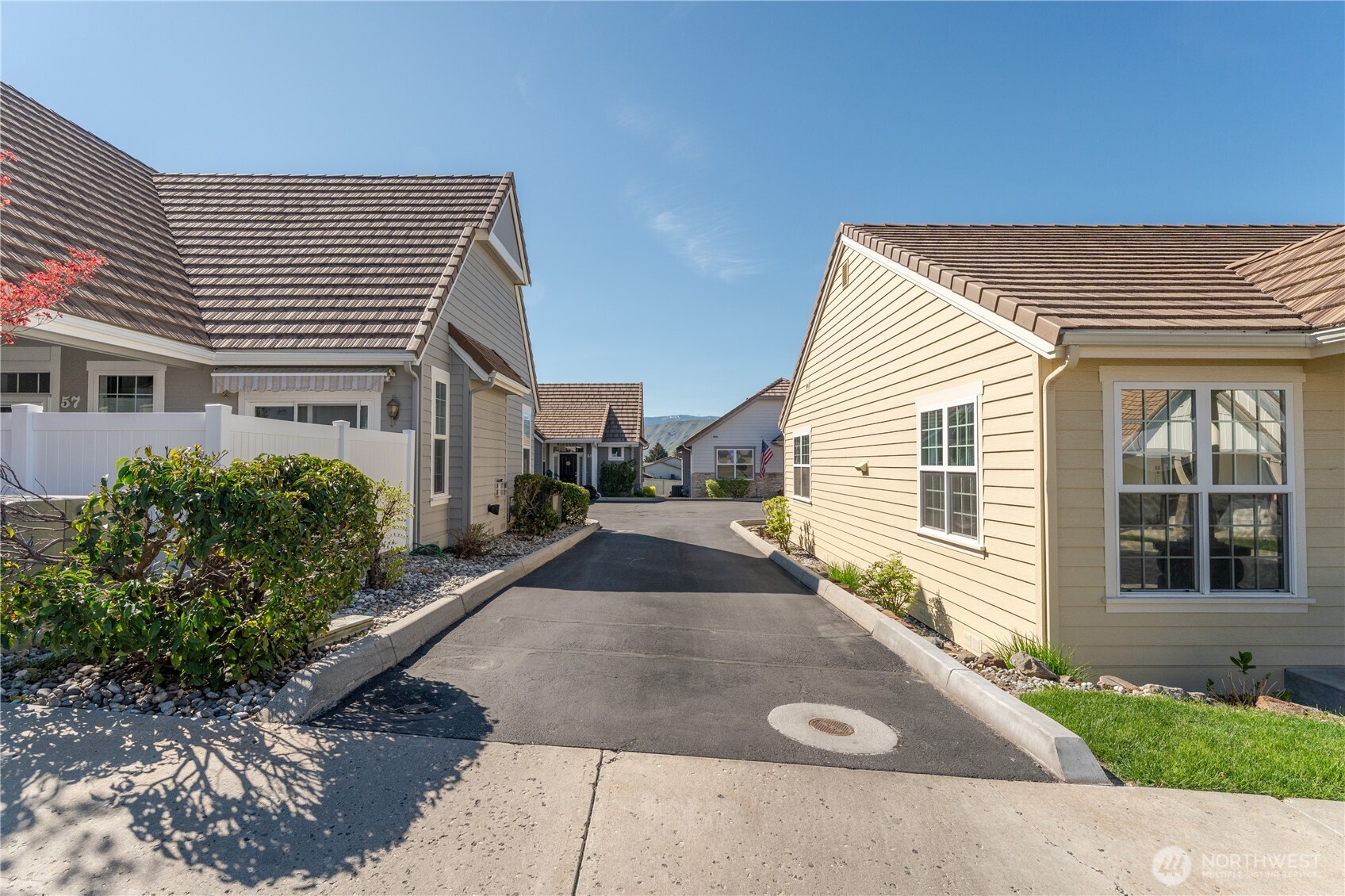 1494 Eastmont #56, East Wenatchee, WA 98802