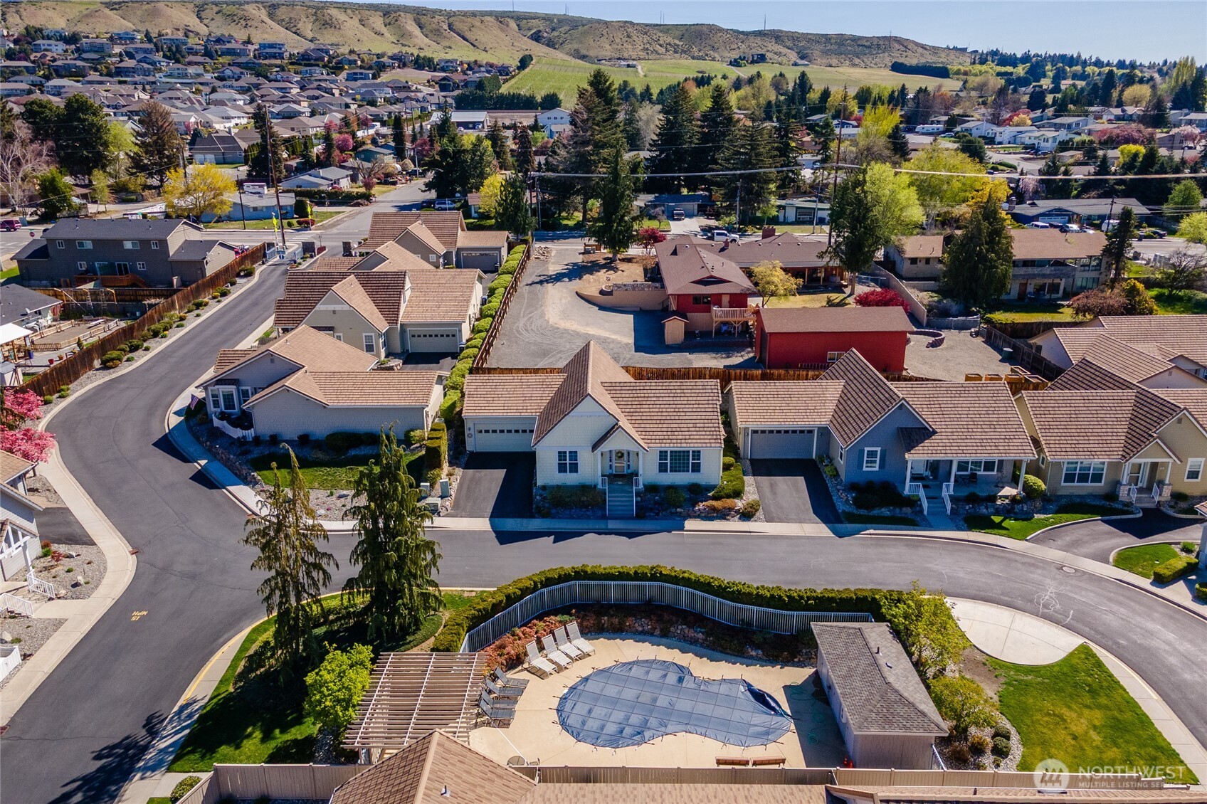 1494 Eastmont #56, East Wenatchee, WA 98802