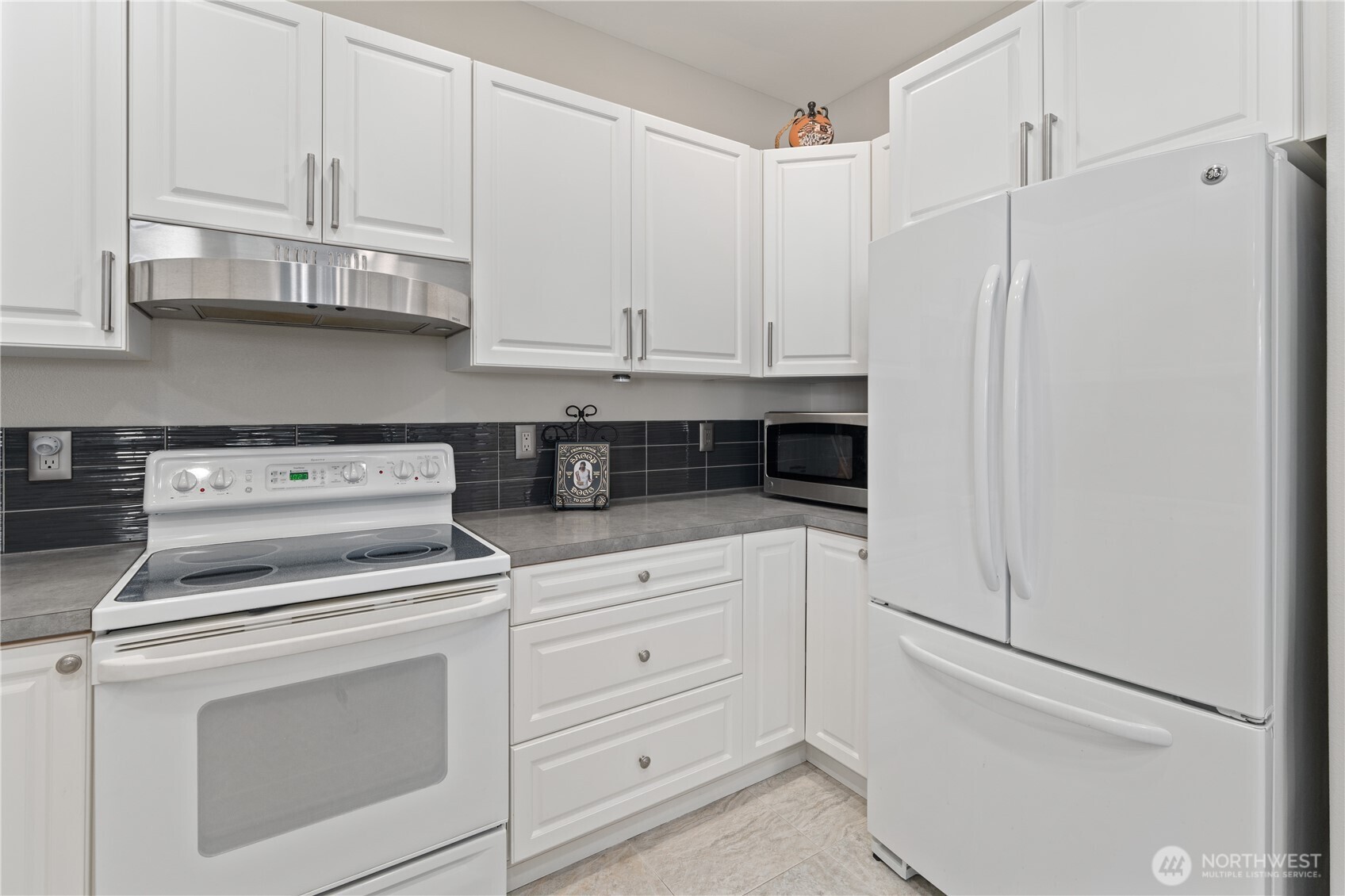 1494 Eastmont #56, East Wenatchee, WA 98802